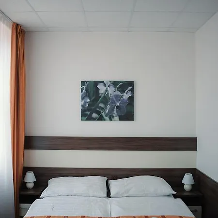 Sport-relax Centrum Bors Club 2*